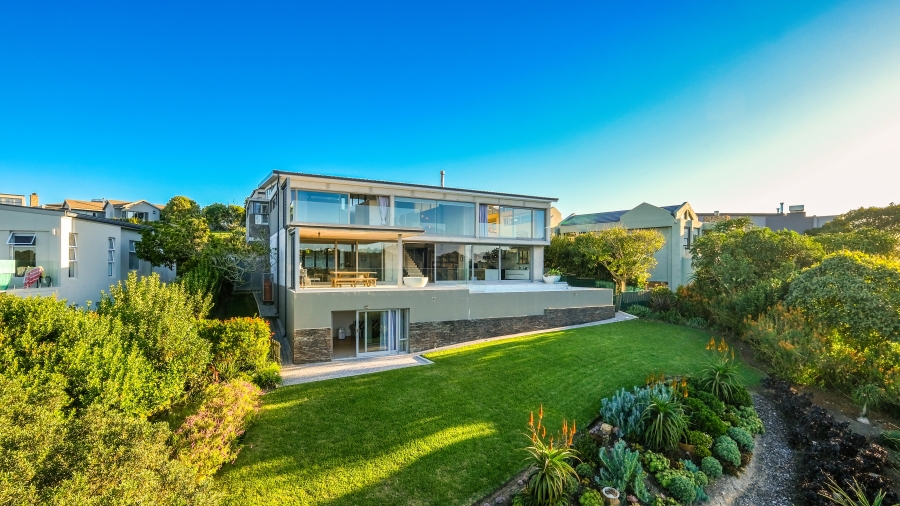 4 Bedroom Property for Sale in Oubaai Western Cape